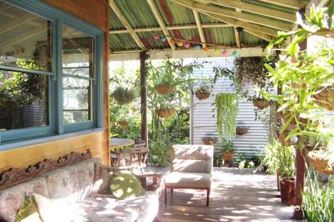 2 Montgomery St, Beaconsfield, WA 6162