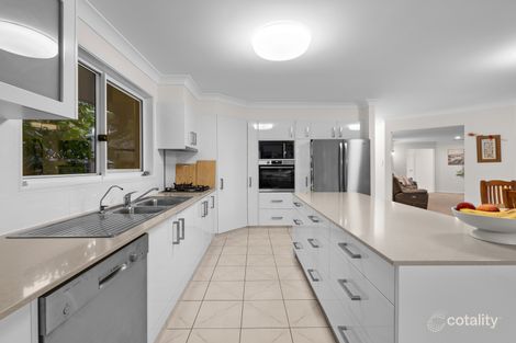 Property photo of 26 Tristania Way Highland Park QLD 4211