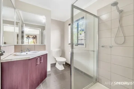 Property photo of 42 Taplan Crescent Cranbourne West VIC 3977