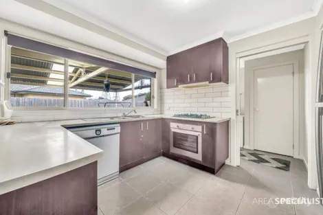 Property photo of 42 Taplan Crescent Cranbourne West VIC 3977