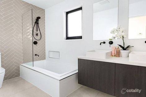 Property photo of 3/9 Cambridge Street Bulimba QLD 4171