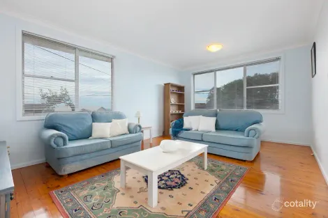Property photo of 25 Eureka Avenue Kiama Downs NSW 2533