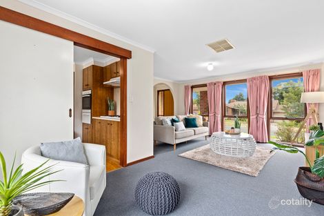 Property photo of 4 Idriess Court Mill Park VIC 3082