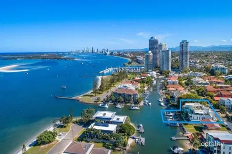 4/27-29 Madang Cres, Runaway Bay, QLD 4216