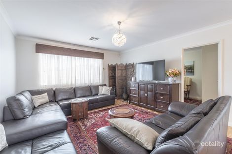 Property photo of 36 Kooralbyn Valley Crescent Jandakot WA 6164