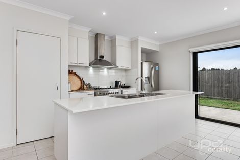 Property photo of 50 Stringybark Avenue Wallan VIC 3756