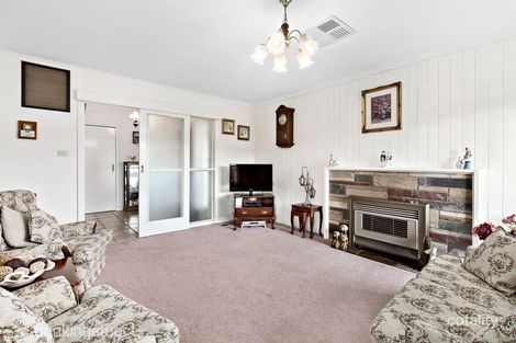 Property photo of 41 Moffatt Crescent Hoppers Crossing VIC 3029