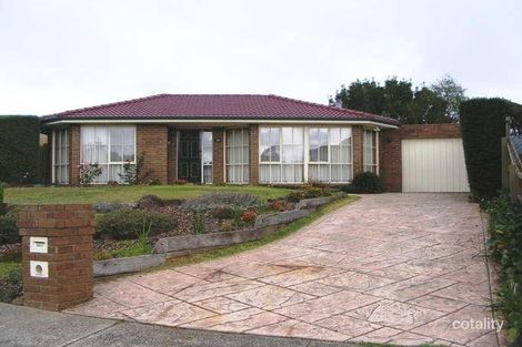 Property photo of 10 Sanders Court Narre Warren VIC 3805