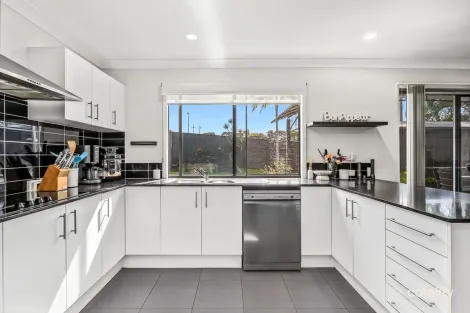 Property photo of 3 Yarama Court Upper Coomera QLD 4209