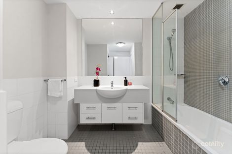 Property photo of 8/2 Campbell Street Toowong QLD 4066