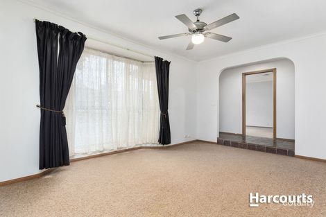 Property photo of 3 Coowarra Way Berwick VIC 3806