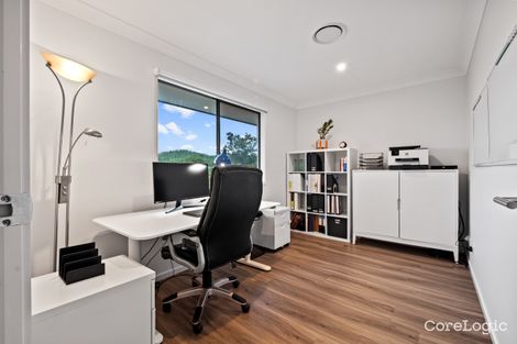 Property photo of 7 Forbes Crescent Upper Kedron QLD 4055