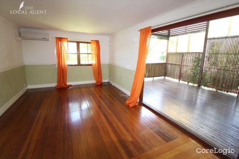 Property photo of 20 Peasant Street Holland Park West QLD 4121