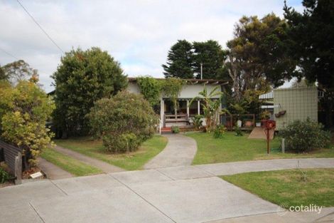 6 Carol Ct, Newcomb, VIC 3219