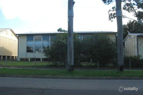 2c Lehn Rd, East Hills, NSW 2213