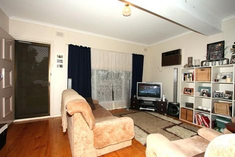 Property photo of 5 Eringa Avenue Loxton SA 5333