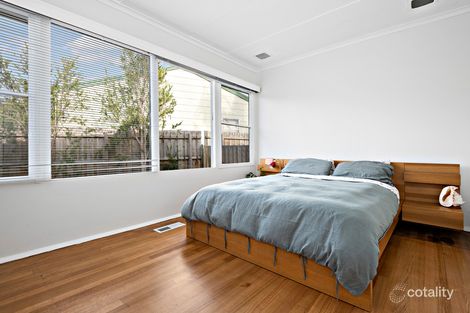 Property photo of 2 Longleaf Street Frankston North VIC 3200