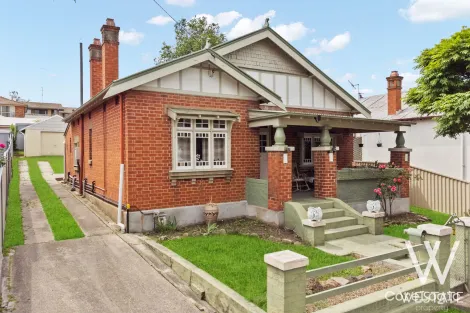 Property photo of 199 Stewart Street Bathurst NSW 2795
