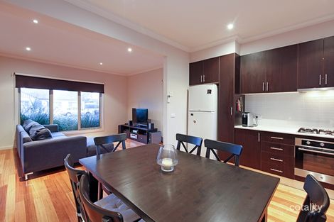 Property photo of 1/146-148 Hickford Street Reservoir VIC 3073