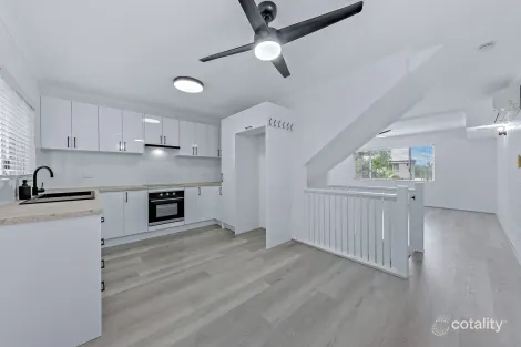 49/3 Eshelby Dr, Cannonvale, QLD 4802