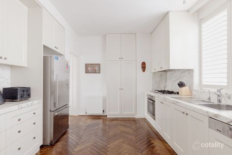 Property photo of 1/5 Selwyn Court Toorak VIC 3142