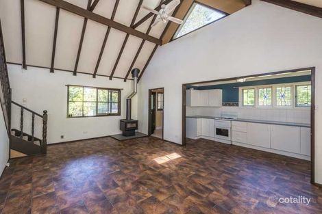 Property photo of 2 Fountaindale Road Robertson NSW 2577