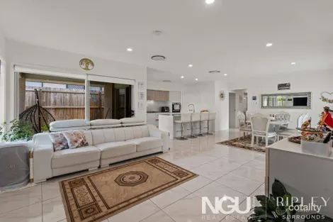 Property photo of 45 Cambridge Way Ripley QLD 4306