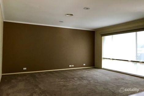 Property photo of 20 Hartsmere Drive Berwick VIC 3806