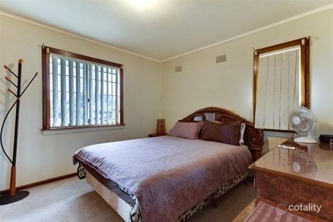 Property photo of 77 Gabo Crescent Sadleir NSW 2168