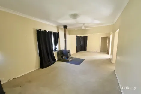 Property photo of 3 Steven Street Benarkin QLD 4314