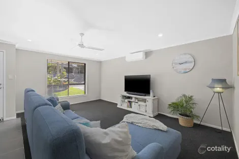 Property photo of 52 Normandy Crescent Aroona QLD 4551