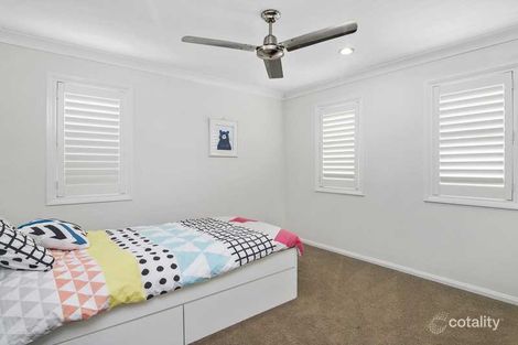 Property photo of 6 Santa Maria Court Burleigh Waters QLD 4220