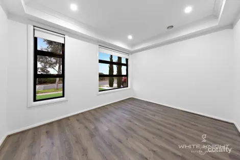 Property photo of 38 Jester Drive Cobblebank VIC 3338