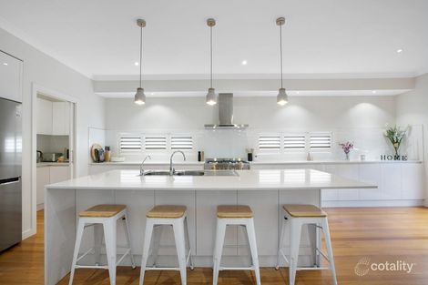 Property photo of 73 Bassetts Road Doreen VIC 3754