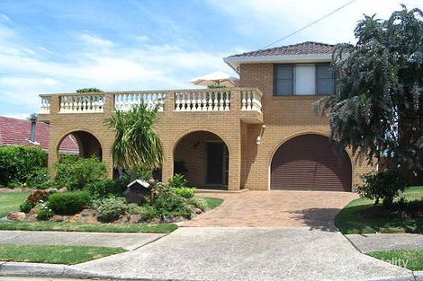 17 Braeside Ave, Smithfield, NSW 2164