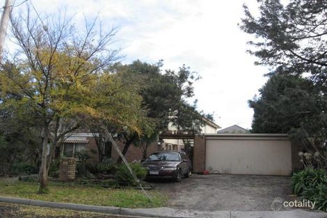Property photo of 10 Wirilda Court Springvale South VIC 3172