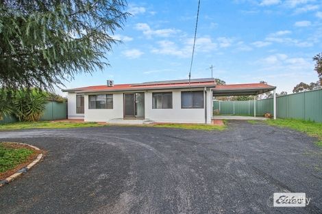72 Pell St, Howlong, NSW 2643