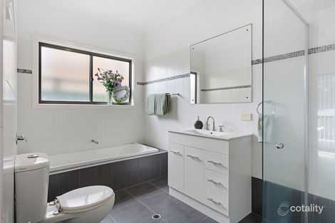 Property photo of 2/9 Ives Place Port Lincoln SA 5606