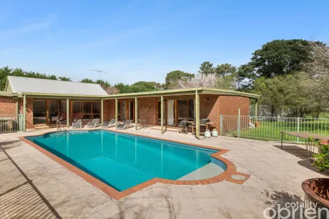 98 Jones Rd, Somerville, VIC 3912
