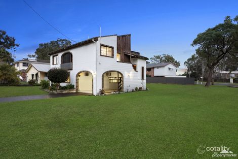 Property photo of 30 Murrumbong Road Summerland Point NSW 2259