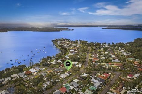 Property photo of 30 Murrumbong Road Summerland Point NSW 2259
