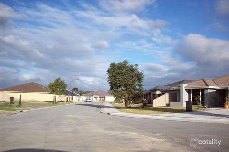 Property photo of 7 Arklow Glen Canning Vale WA 6155