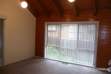 Property photo of 2/18 Mason Street Reservoir VIC 3073