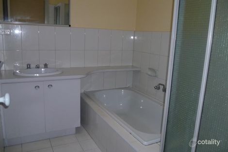 Property photo of 2/18 Mason Street Reservoir VIC 3073