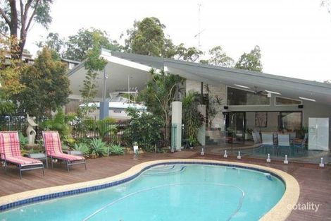 Property photo of 35 Tambourah Drive Benowa QLD 4217