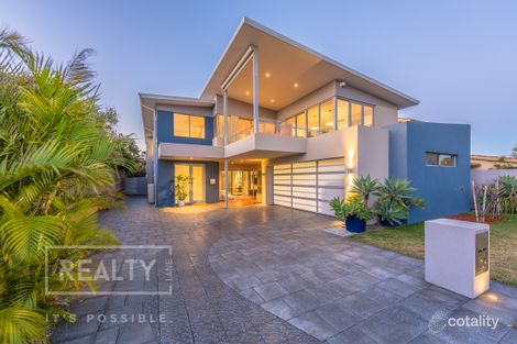 25 Belhus Dr, Trigg, WA 6029