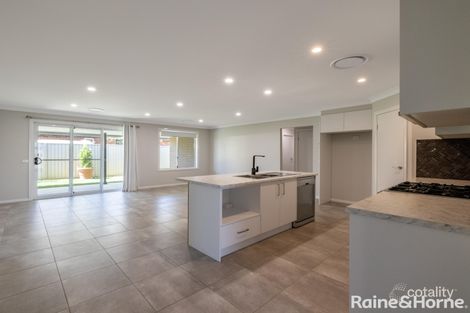 Property photo of 3A Maxwell Drive Eglinton NSW 2795