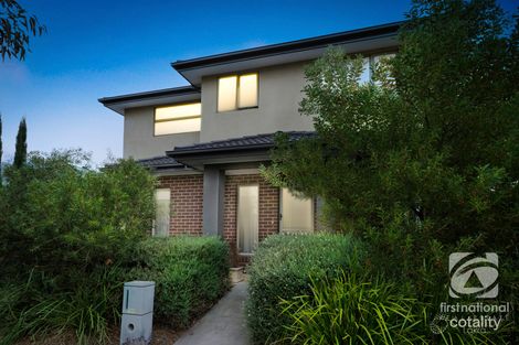 Property photo of 18 Longreach Parade Point Cook VIC 3030