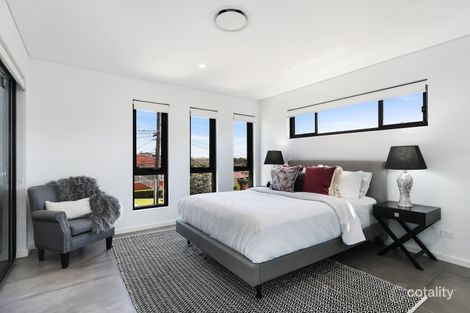 Property photo of 6 Caroline Crescent Georges Hall NSW 2198