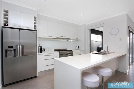 Property photo of 58 The Esplanade Caroline Springs VIC 3023